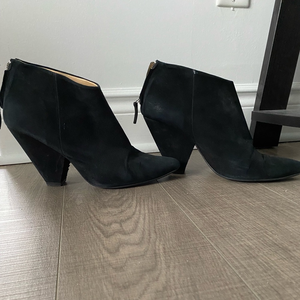 Modern Vice Suede Leather Black Ankle Boots